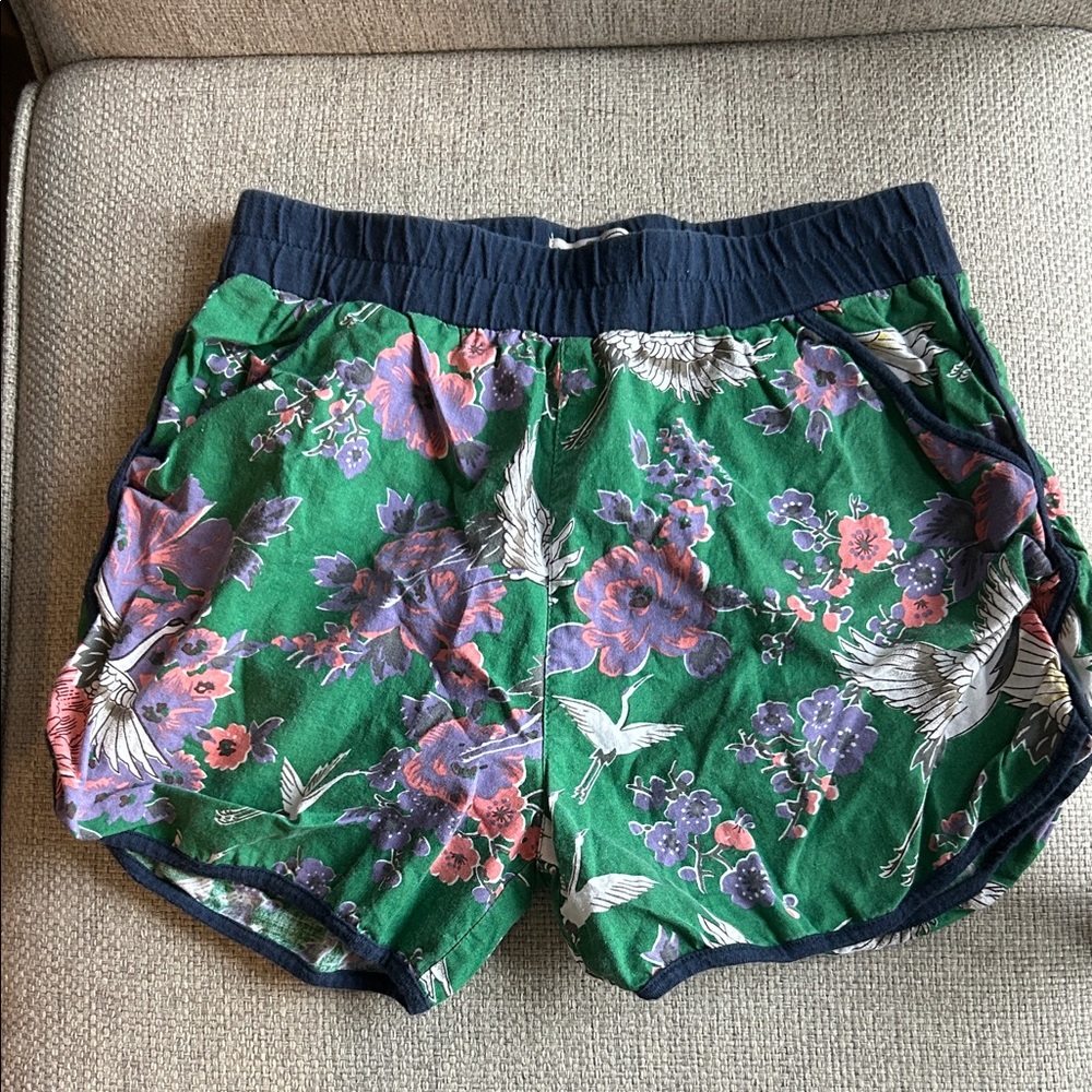 Floral Green Women's Shorts